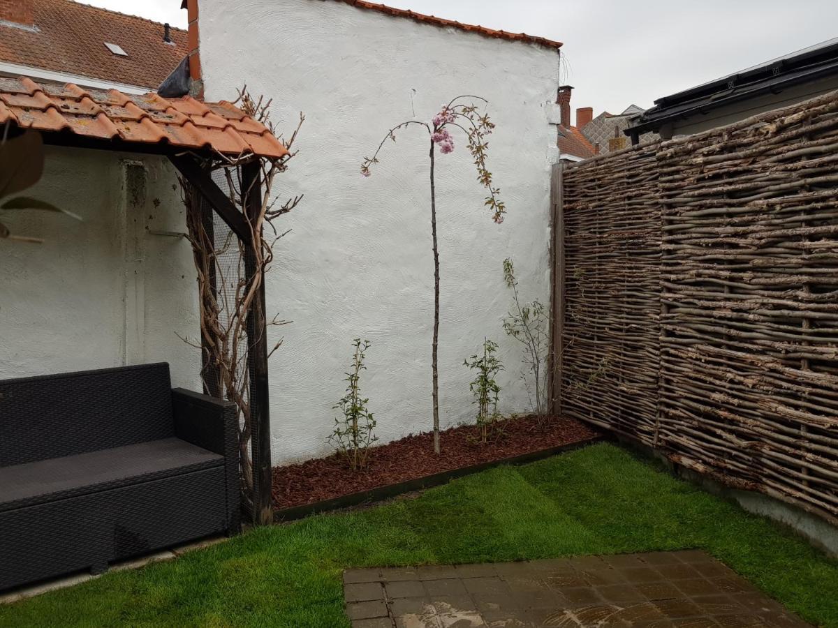 Villa Ypres Ramparts House Esterno foto